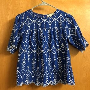Blue & white stitched short sleeve top, floral
